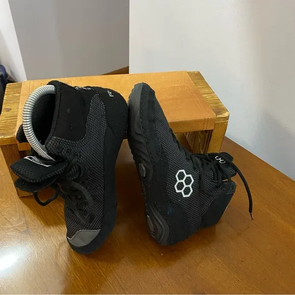 Rudis Colt 3.0 Youth Wrestling Shoes - Blackout Mens Size 4 Women’s 5.5