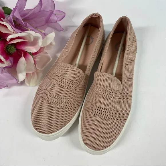 💗SALE! MEIKA SLIP ON SNEAKERS