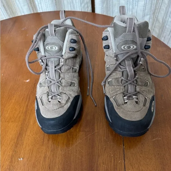 Salomon Brown Hiking Boots