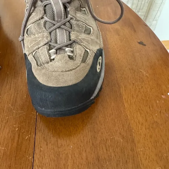 Salomon Brown Hiking Boots