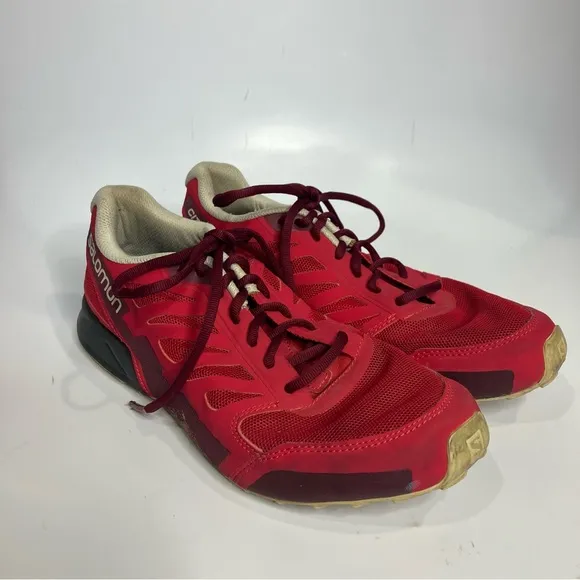 Salomon City Cross red sneakers men’s size 9 hiking casual activewear bright