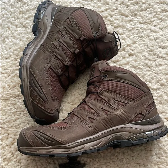 Salomon Men's Brown Hiking Boots