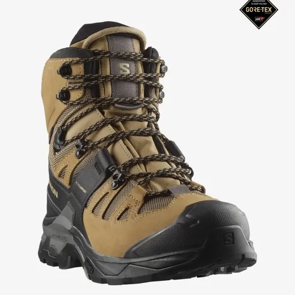 Salomon Men's Hiking Boots - Black and Tan