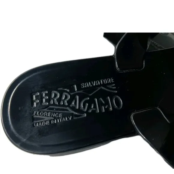 Salvatore Ferragamo Black Bow Jelly Thong Sandals Size 6 Made in Italy