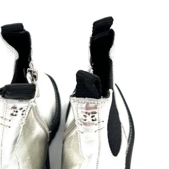 Sam Edelman  Laguna Boots 4 NWOT Silver Leather Big Kids Girls Ankle Bootie