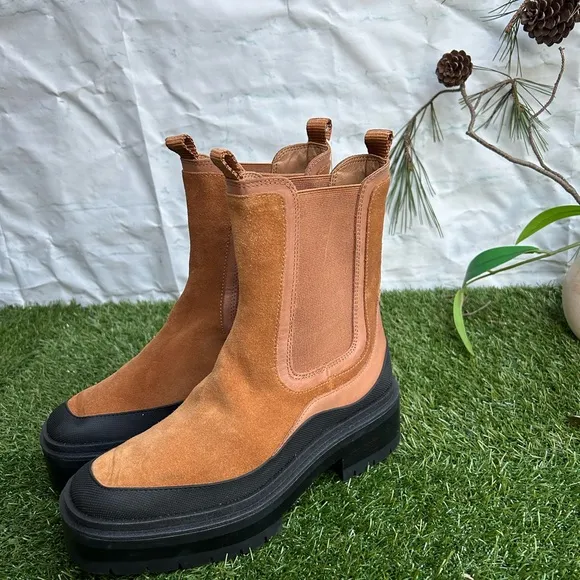 Sam Edelman LULIA LUG SOLE BOOT COLOR: Camel/Whiskey Suede women Sz 7 new