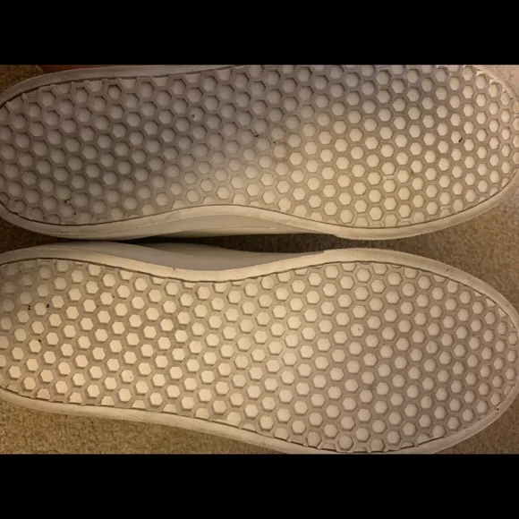 Sam Edelman Pom Pom Slip On Sneakers Size 8