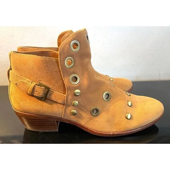 Sam Edelman Pedra Women's Grommet Detail Booties Suede Ankle Boots Brown SZ 7.5