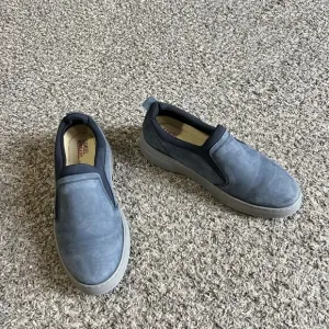 Samuel Hubbard Flight Men’s 8.5 W Nubuck Leather Slip-On Sneakers Navy Blue