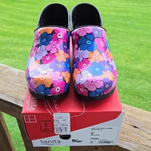 Sanita Womens Danish Floral Clogs - Pink and Multicolor Size 39 NIB