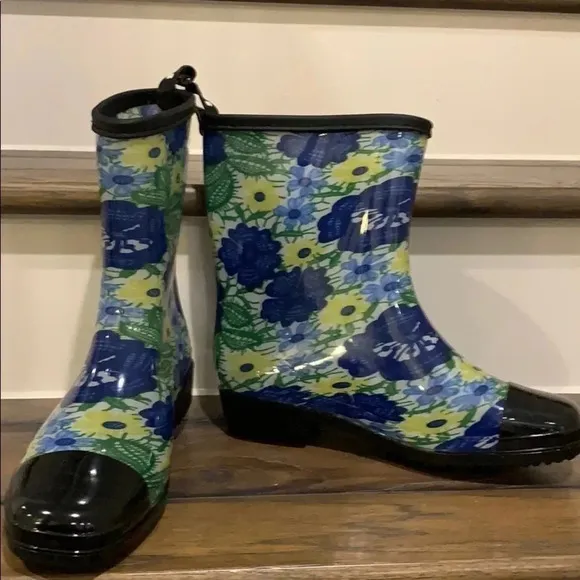 Sanmm Mid-Calf Floral Rubber Boots Size 9 New