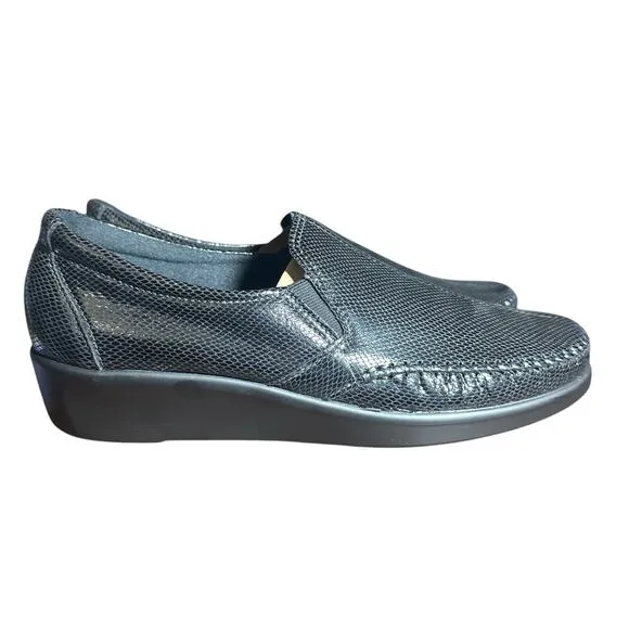 SAS Dream Slip On Loafers Shoes Tripad Comfort Footbed 7 1/2 N Black Snake Wedge