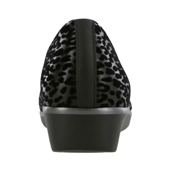 SAS Shoes Bliss Slip On Wedge Shoes Black Leopard Stretch Fabric Lightweight 11.