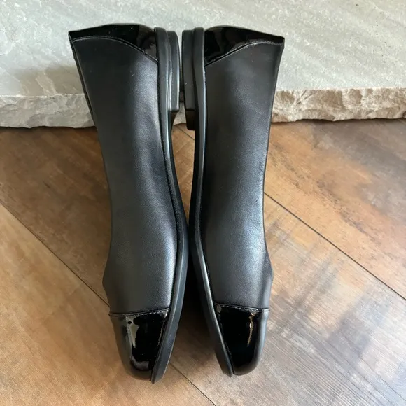 SAS Women’s Size 11WW Scenic Ballet Flat Black Leather Cap Toe Flats Shoes NEW