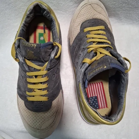 Saucony Courageous x Sneaker Politics &quot;The Jackson&quot; Men’s US Sz 9.5