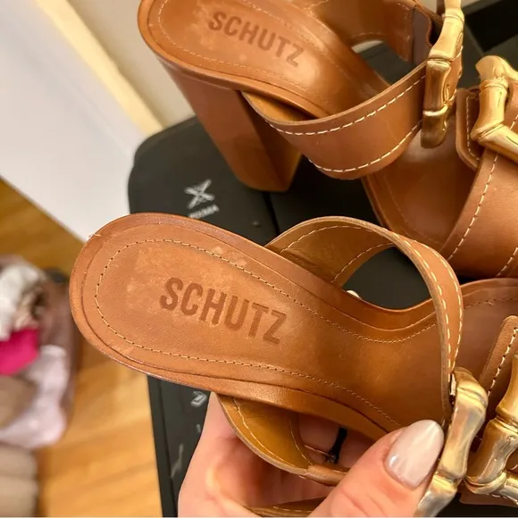 Schutz Enola Brown Leather Sandals Strap Gold Buckle Block Heel