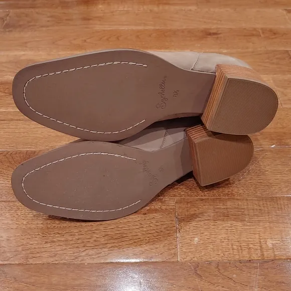 Seychelles Offstage Chelsea Boots