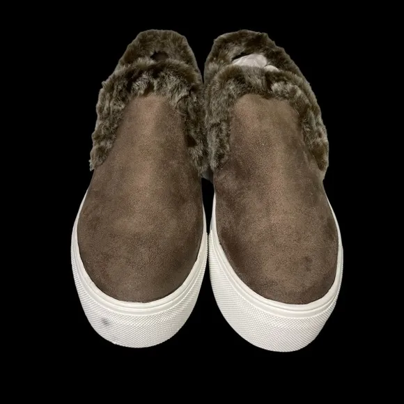 Shu Shop Sneakers NEW