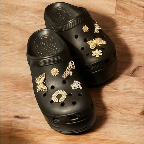 Siren Black Croc Clog