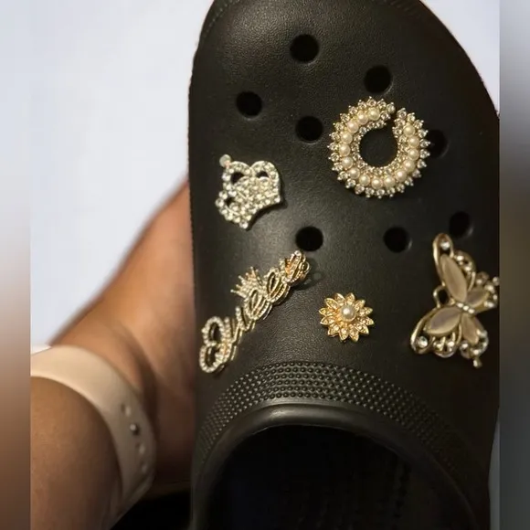 Siren Black Croc Clog
