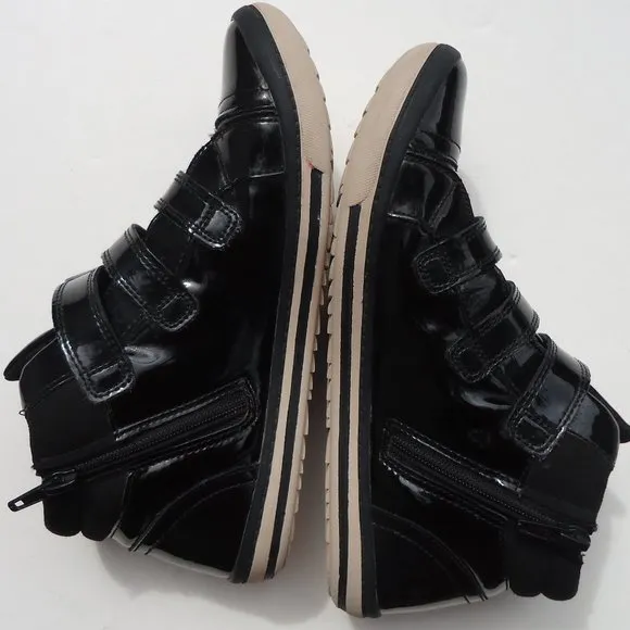 SIZE 3 M. CLARKS kids patent leather shoes.