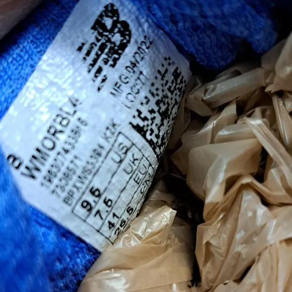 Size 9.5 New Balance Fresh Foam X More v4 Women Sneakers Running Shoes Blue