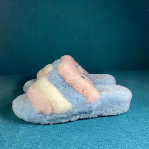 Size 6 - Women’s UGG Slippers multicolor