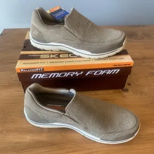 Skechers Expected Gomel Casual Slip On Sneakers Mens Size 13 65086 Taupe Relaxed