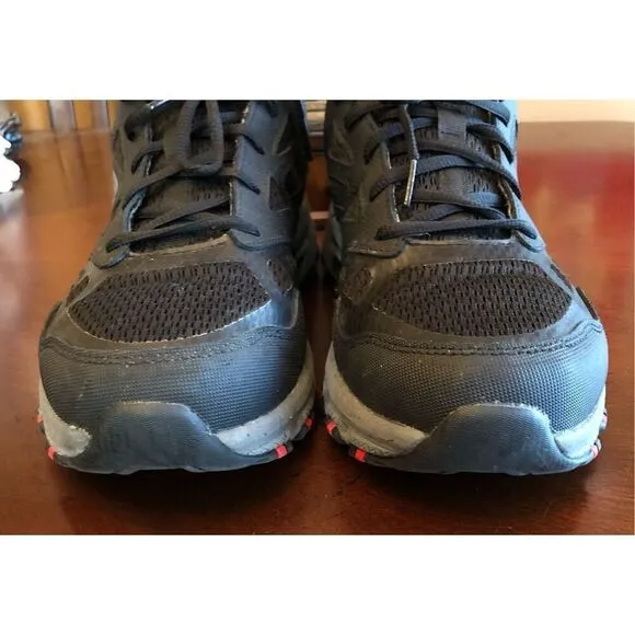 SKECHERS - M Sz 8.5 - NWOT Hillcrest Trail Trainer Lace-Up Sneakers in Black