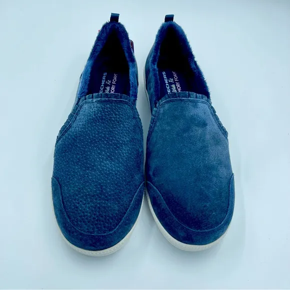 Skechers Madison Ave Plushed Slip On Sneakers Navy 9W NIB
