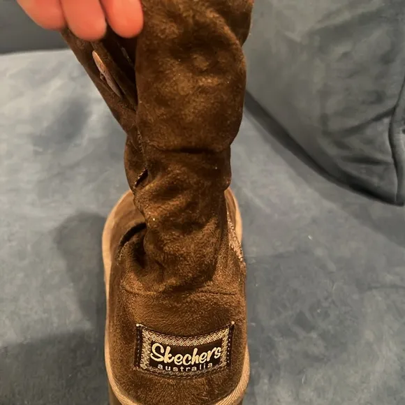 Sketchers suede boots
