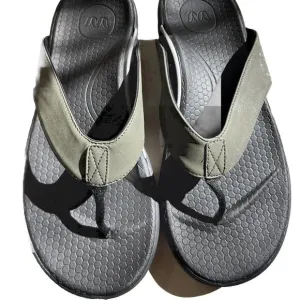Slippers size L-12 Manoj Trota wiivv
