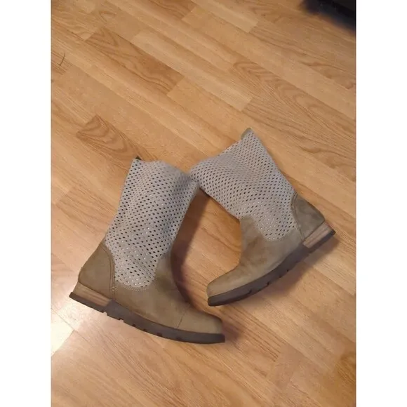 Sorel Boots Major Pull On NL2167-977 Womens Size 7.5 Laser Cut Tan Beige