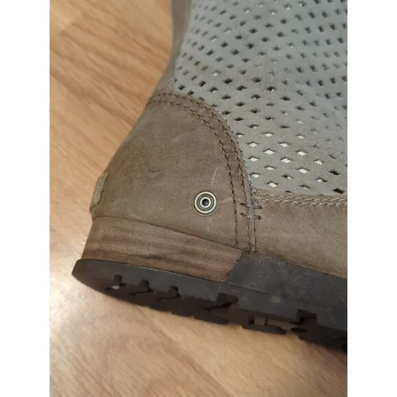 Sorel Boots Major Pull On NL2167-977 Womens Size 7.5 Laser Cut Tan Beige