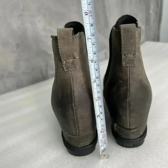 Sorel Boots Womens 11 Joan Of Arctic Chelsea Slip On Wedge Booties Brown Leather