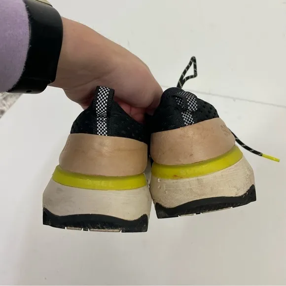 Sorel Kinetic Impact black &amp; Pink athletic sneakers shoes