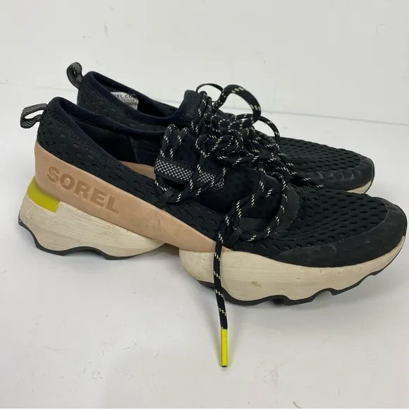 Sorel Kinetic Impact black &amp; Pink athletic sneakers shoes