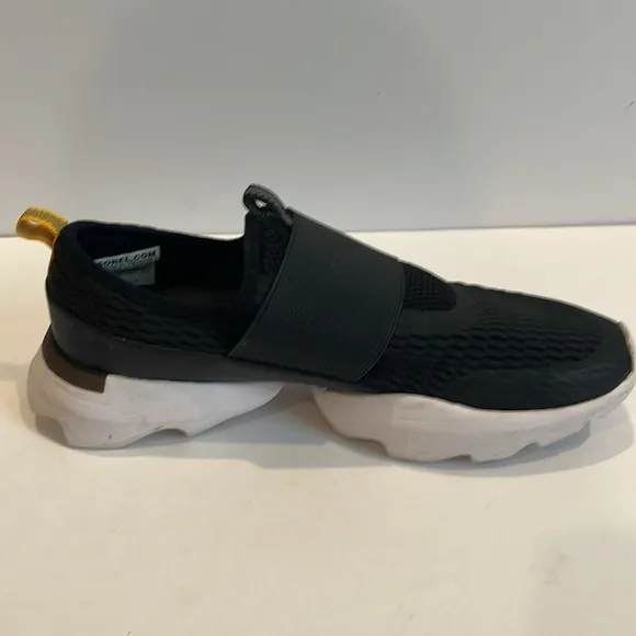 Sorel Kinetic Impact Women’s Slip-On Sneakers 8.5