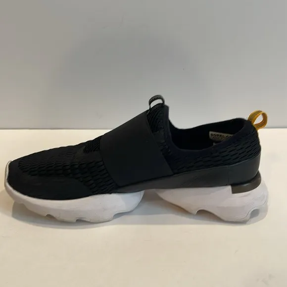 Sorel Kinetic Impact Women’s Slip-On Sneakers 8.5