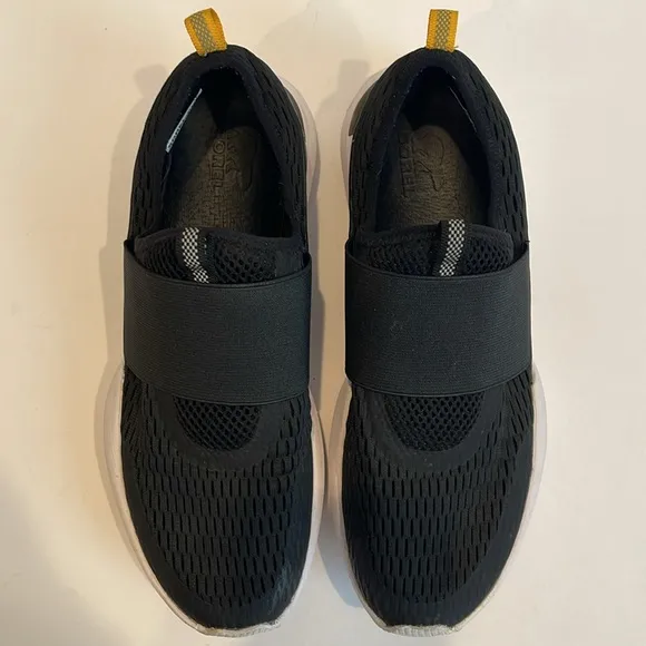 Sorel Kinetic Impact Women’s Slip-On Sneakers 8.5
