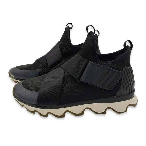 Sorel Kinetic Sneak Sneakers Womens 6 Black Slip On NL3374-010