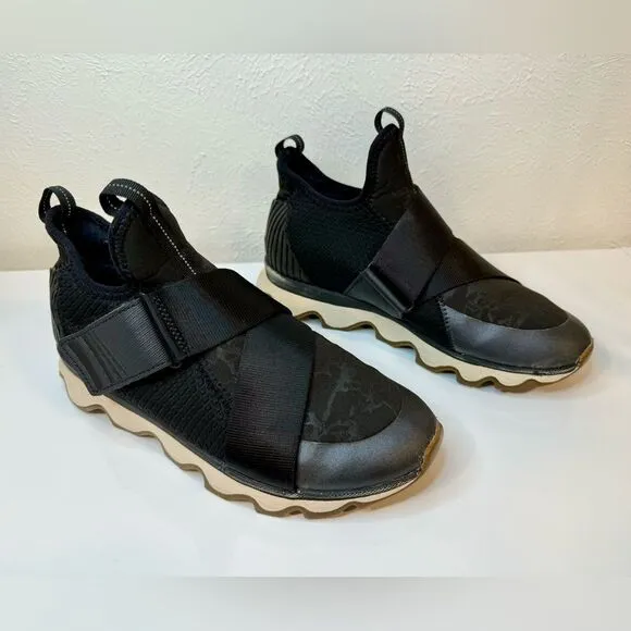 SOREL KINETIC SNEAK X-STRAP Women's RUNNING SHOES, Black, size 7.5