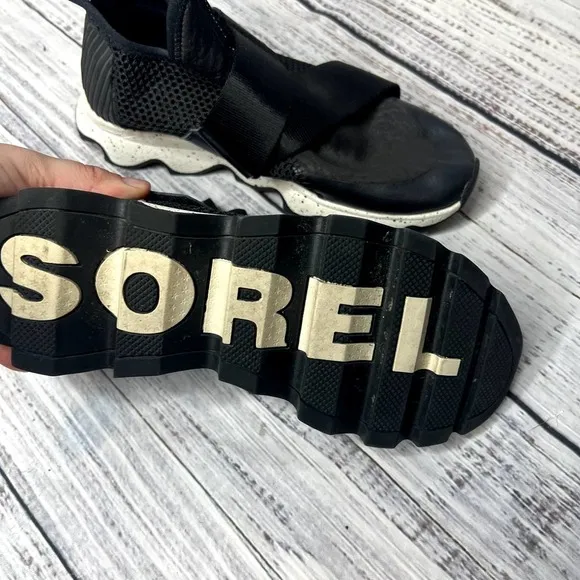 Sorel Kinetic Sneakers Black Womens Lightweight Slip On 7.5