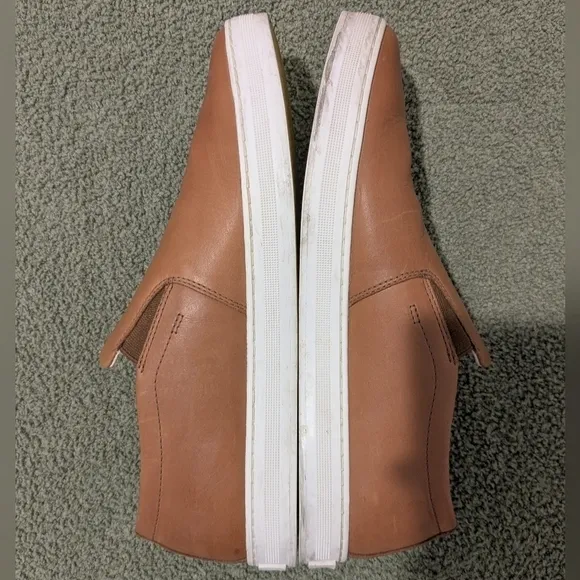 Sorel Men's Brown Leather Waterproof Caribou Mod Slip On Sneakers Size 10.5