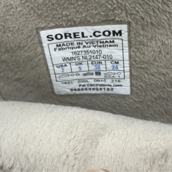 Sorel “Newbie” Suede Boots