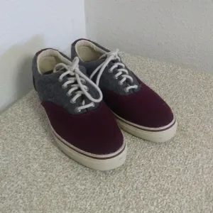 Sperry Top-Sider Burgundy Gray Casual Sneakers.