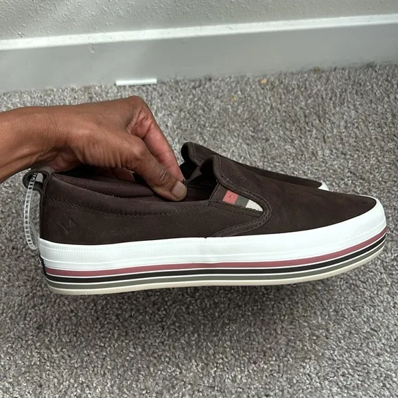 SPERRY TOP SIDER LEATHER SNEAKERS SHOES SIZE 8 1/2 NWOT