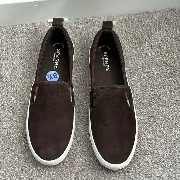 SPERRY TOP SIDER LEATHER SNEAKERS SHOES SIZE 8 1/2 NWOT