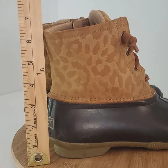 Sperry Women’s Saltwater Dark Brown/Tan Cheetah Print Duck Boots Size 6.5