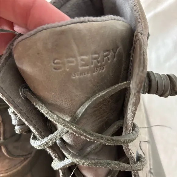 Sperry Women's Saltwater Duck Boots Gray/Tan Orange Outsole Size 10